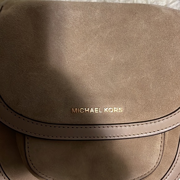 Michael Kors purse - Picture 3 of 6